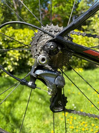 Used Scott Addict Shimano Ultegra 2018 Road & Gravel, White — image 5 of 11