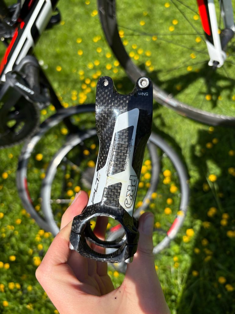 Used Scott Addict Shimano Ultegra 2018 Road & Gravel, White — image 10 of 11