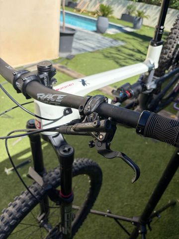 Used Polygon Collosus Shimano Deore XT 2026 Mountainbike, White, 29 — image 11 of 12