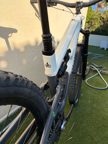 Used Polygon Collosus Shimano Deore XT 2026 Mountainbike, White, 29 — image 8 of 12