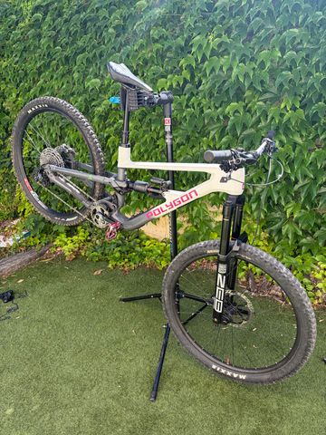 Used Polygon Collosus Shimano Deore XT 2026 Mountainbike, White, 29 — image 9 of 12