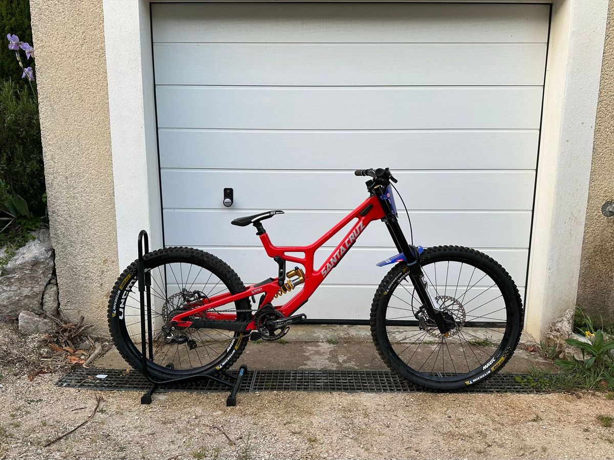 Santa Cruz V10.8 | buycycle
