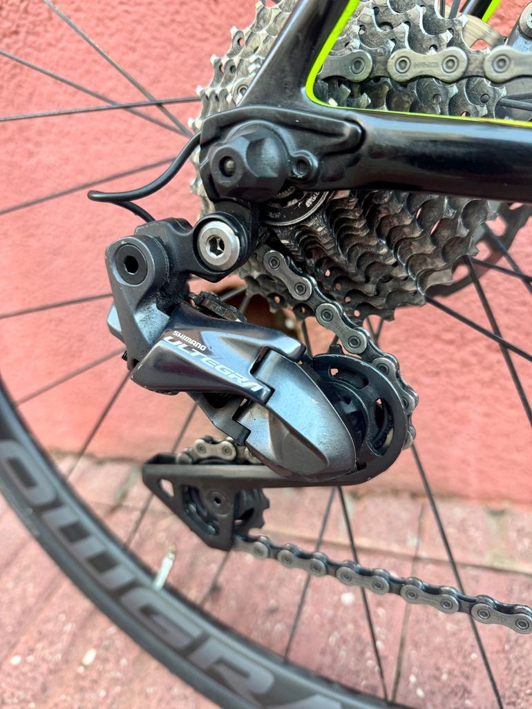 Used Cannondale SuperSix EVO Shimano Ultegra Di2 2017 Road & Gravel, Black — image 4 of 6