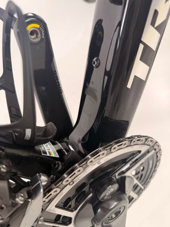 Used Trek Madone SLR 8 AXS 2025 Road & Gravel, Hellgrau — image 8 of 9