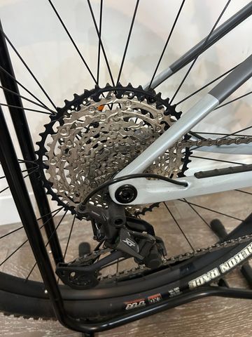 Używany Orbea ALMA M30 2024 2024 Mountainbike — zdjęcie 4 z 9