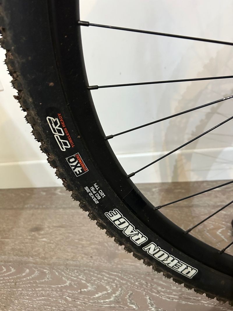 Używany Orbea ALMA M30 2024 2024 Mountainbike — zdjęcie 6 z 9