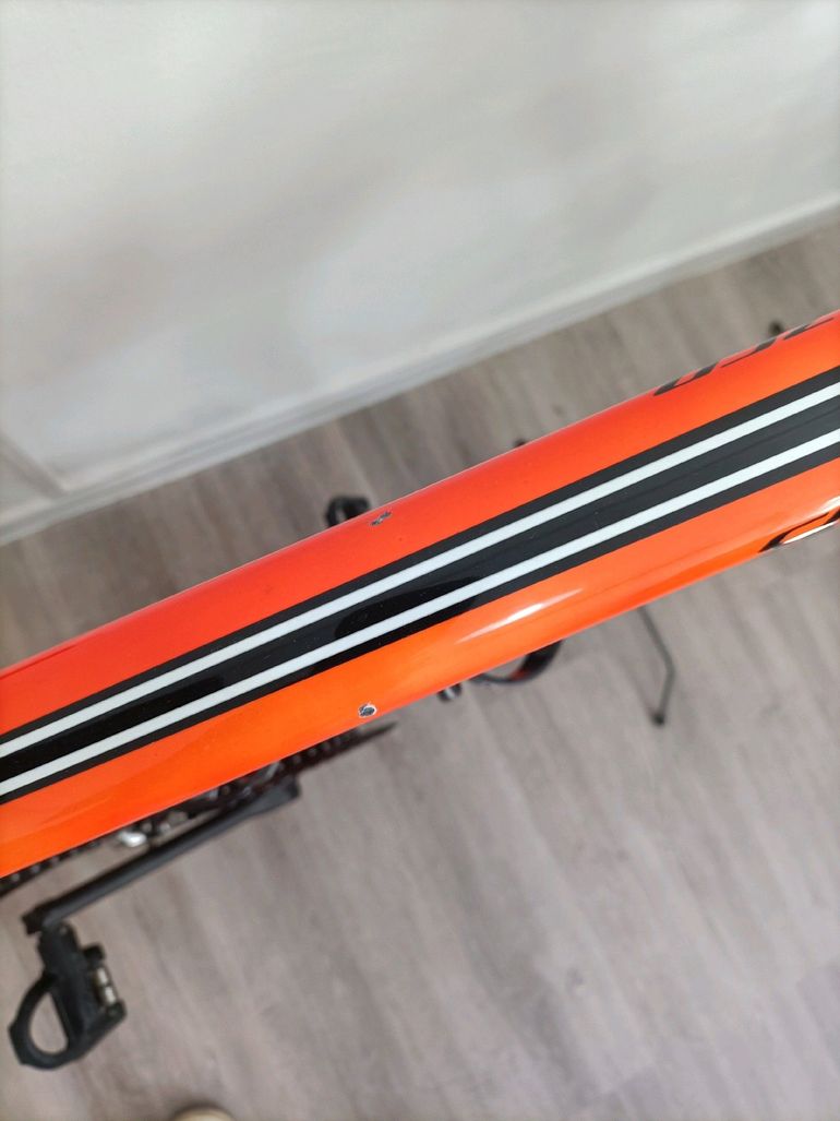 Used Specialized Tarmac SRAM Force 2011 Road & Gravel, Orange — image 9 of 11