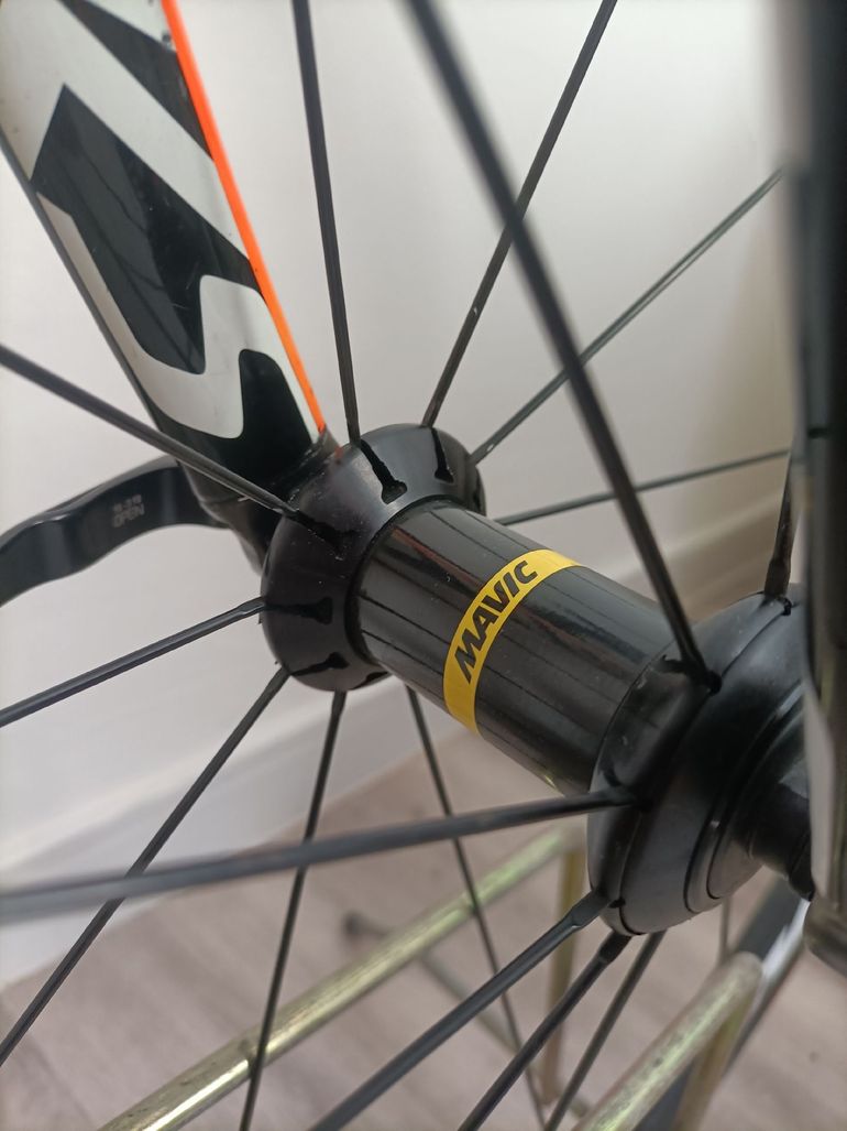 Used Specialized Tarmac SRAM Force 2011 Road & Gravel, Orange — image 7 of 11