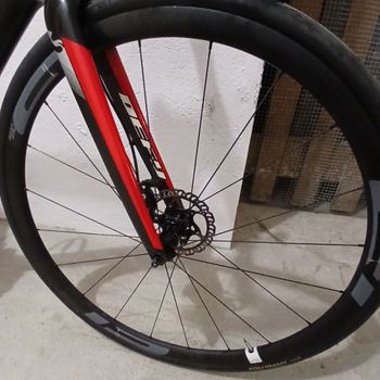 Used Giant Defy Advanced SL 1 2016 2016 Road & Gravel, Rot — image 5 of 13
