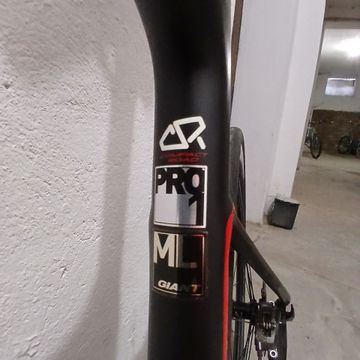 Tweedehands Giant Defy Advanced SL 1 2016 2016 Road & Gravel — afbeelding 9 van 13