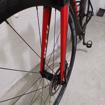 Used Giant Defy Advanced SL 1 2016 2016 Road & Gravel, Rot — image 12 of 13