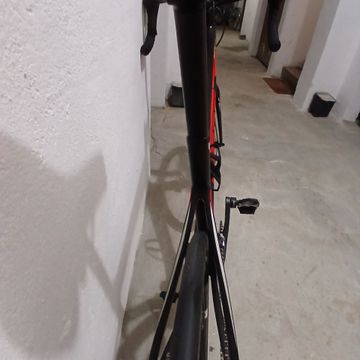 Tweedehands Giant Defy Advanced SL 1 2016 2016 Road & Gravel — afbeelding 10 van 13