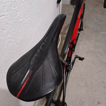 Used Giant Defy Advanced SL 1 2016 2016 Road & Gravel, Rot — image 6 of 13
