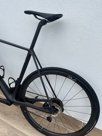 Used Orbea ORCA M20iTEAM 2024 2024 Road & Gravel, Black — image 10 of 11