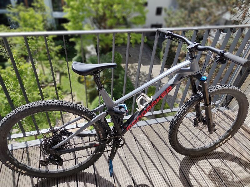 Used Mondraker FOXY 2023 2023 Mountainbike, Black, 29 — image 2 of 3
