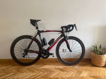 Used Pinarello Custom Shimano Ultegra 2013 Road & Gravel, Black — image 2 of 8