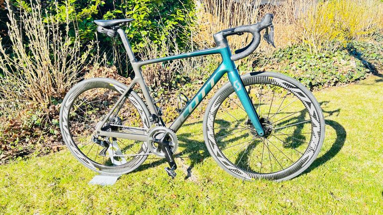 Used Scott Addict RC Shimano Dura Ace Di2 2022 Road & Gravel, Grün — image 2 of 7