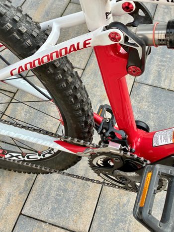 Used Cannondale 3 2012 Mountainbike, Rojo — image 3 of 5