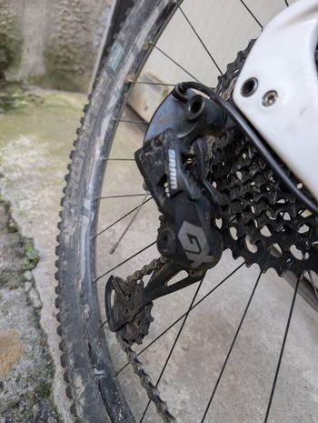 Used Specialized Stumpjumper HT Elite Carbon 29 World Cup 2017 Mountainbike — image 3 of 5