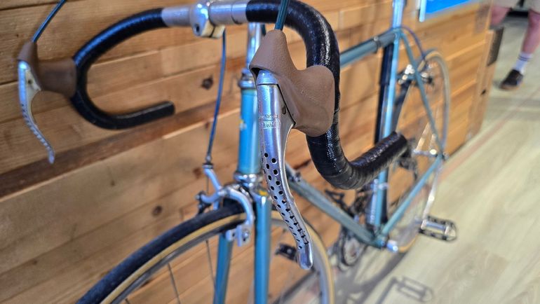 Used Colnago Ottanta super record Shimano Dura Ace 1970 Road & Gravel, Hellgrau — image 4 of 13