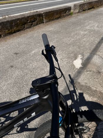 Used BH Bikes Lynx Race RC 2025 Mountainbike — image 10 of 11