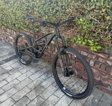 Tweedehands YT Industries Capra CORE 2 MX 2023 2023 Mountainbike — afbeelding 2 van 12