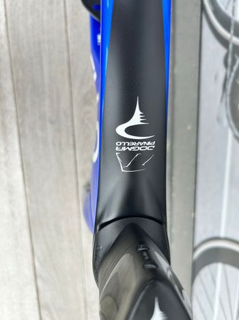 Used Pinarello Dogma F Disc 2023 Frameset 2023 Road & Gravel, Blue — image 12 of 18
