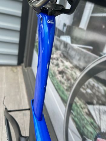 Used Pinarello Dogma F Disc 2023 Frameset 2023 Road & Gravel, Blue — image 10 of 18