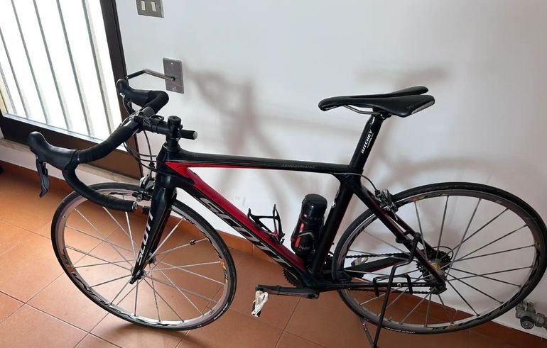 Used Scott Foil RC 2017 2017 Road & Gravel — image 2 of 12