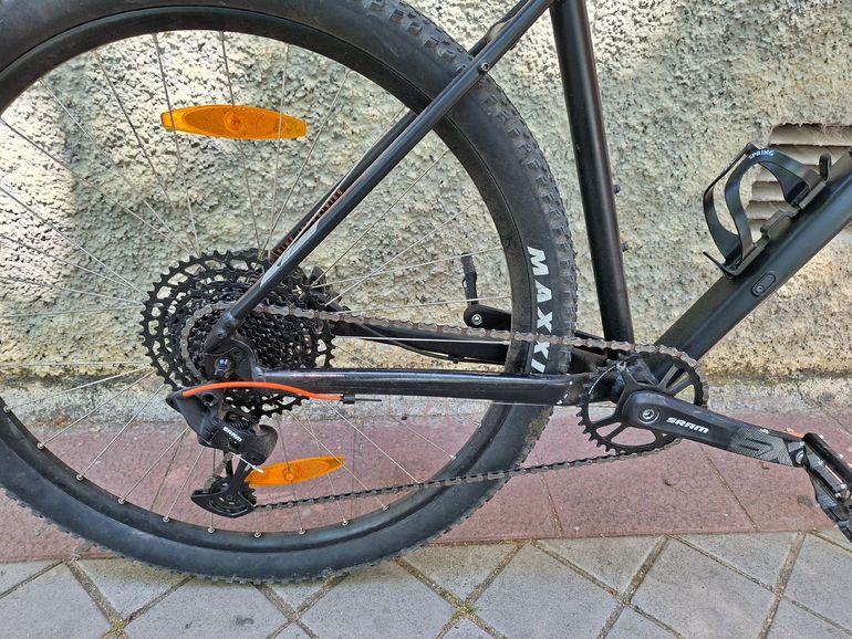 Used KTM ULTRA FUN 29 2023 2023 Mountainbike, Negro — image 3 of 8