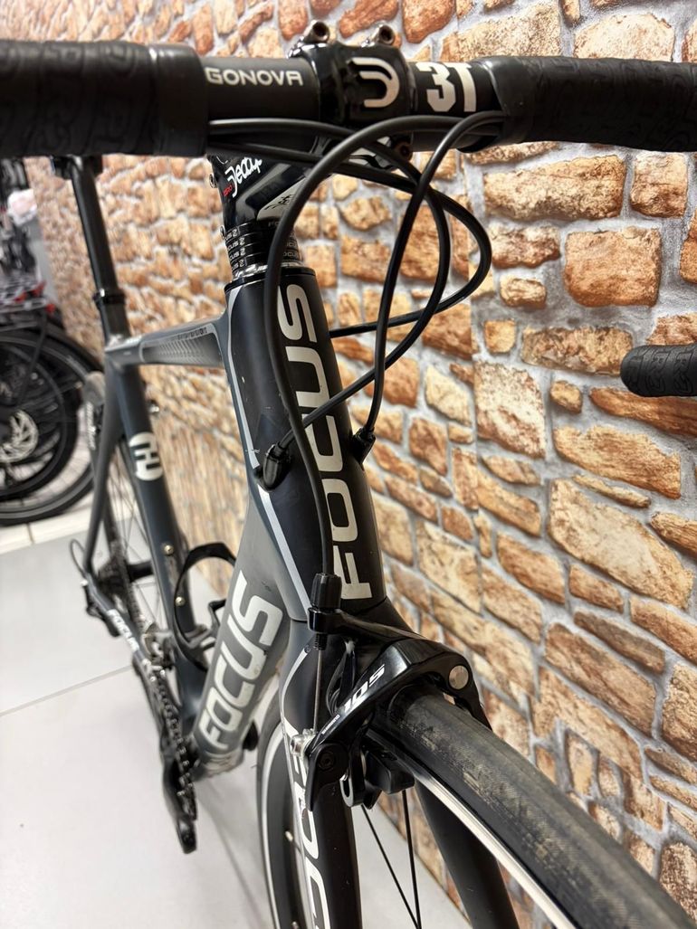 Used Focus Cayo Evo 6.0 2013 Road & Gravel, Light Gray — image 6 of 15