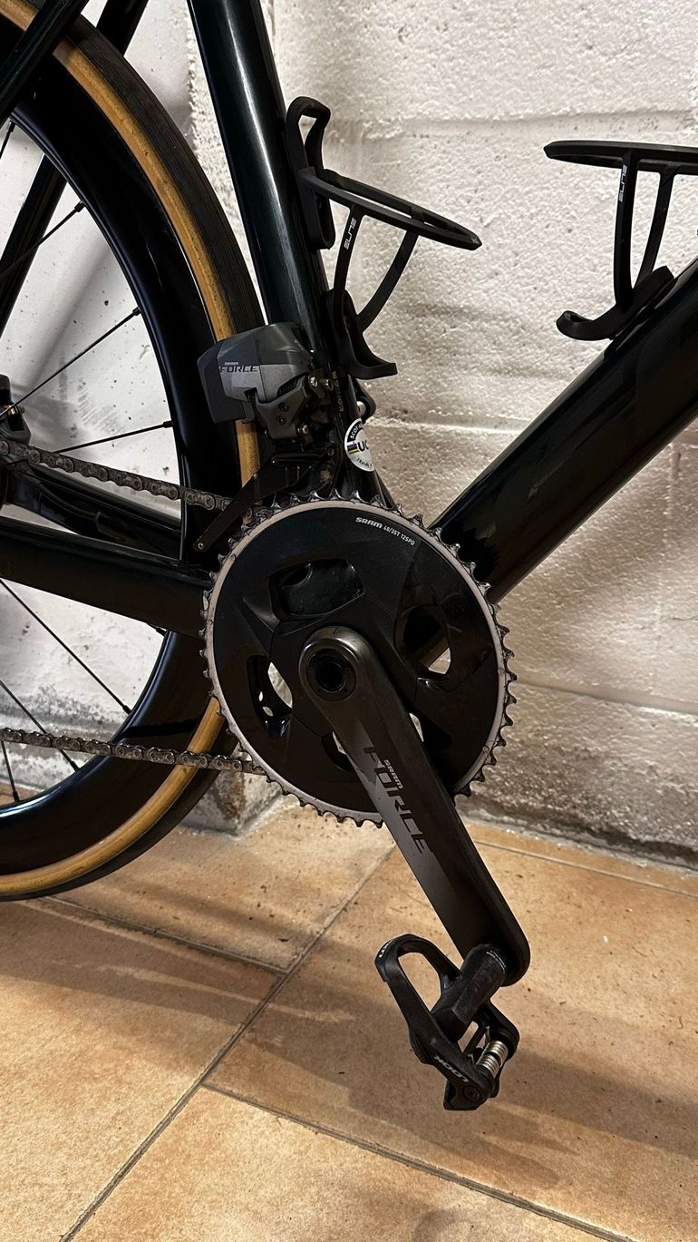 Used Scott Addict RC 20 2023 2023 Road & Gravel, Schwarz — image 3 of 8