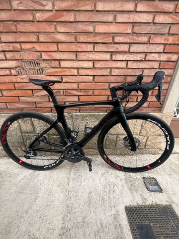 Brugt Pinarello Prince Disk Ultegra Bike 2019 2019 Road & Gravel