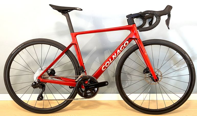 Colnago V4 Shimano 105 Di2 2025
