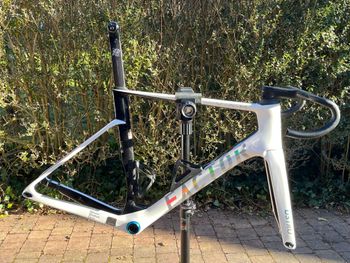 Factor, Ostro Frameset