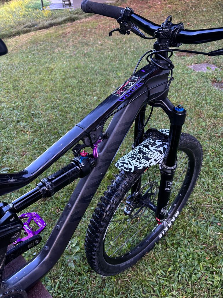 Canyon Custom Shimano Deore XT 2020 Mountainbike usato, Nero — immagine 4 di 7