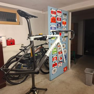 Used Scott Addict RC Pro 2025 Frameset 2025 Road & Gravel, White — image 2 of 8