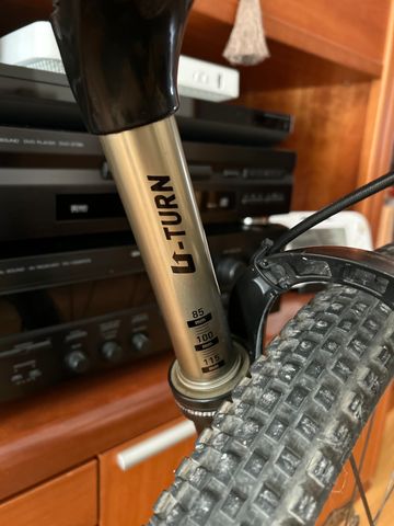 Trek ELITE SERIES 8.9 2015 Mountainbike usato, Nero — immagine 3 di 7
