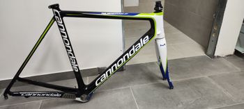 Used Cannondale Cannondale SuperSix Hi-Mod Frameset 2011 Road & Gravel, Green — image 1 of 7