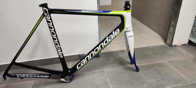 Used Cannondale Cannondale SuperSix Hi-Mod Frameset 2011 Road & Gravel, Green — image 1 of 7