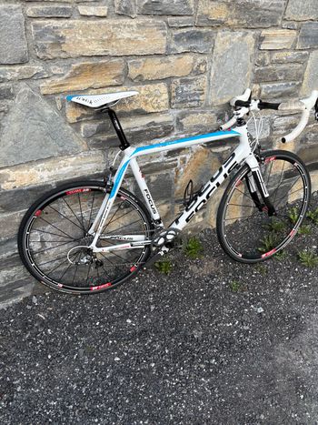 Used Focus Izalco SRAM Force 2017 Road & Gravel, White — image 3 of 3