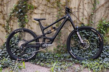 YT Industries, Capra 29 CORE 4 CF 2025