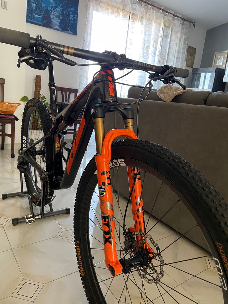 KTM SCARP EXONIC 2024 2024 Mountainbike d'occasion — image 2 sur 7