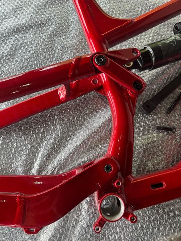 Used Canyon Torque 29 AL 5 2023 Frameset 2023 Mountainbike, Red, 29 — image 2 of 12