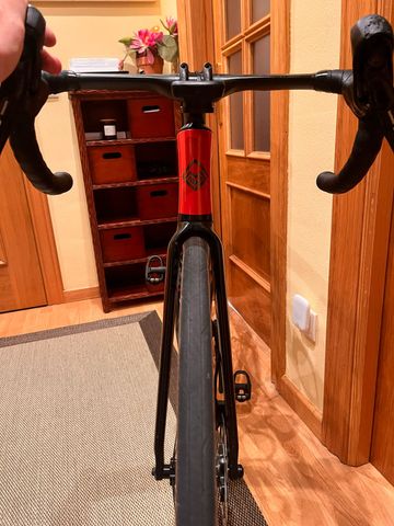 Použité Megamo Pulse Shimano 105 2022 Road & Gravel — obrázek 4 z 7