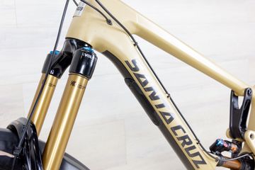 Używany Santa Cruz Nomad CC 2020 Mountainbike — zdjęcie 15 z 16