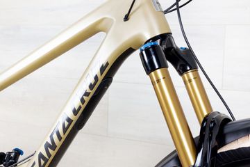 Używany Santa Cruz Nomad CC 2020 Mountainbike — zdjęcie 10 z 16