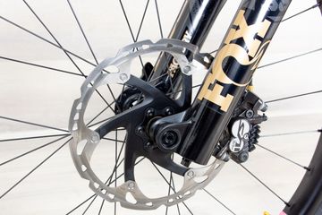 Używany Santa Cruz Nomad CC 2020 Mountainbike — zdjęcie 14 z 16