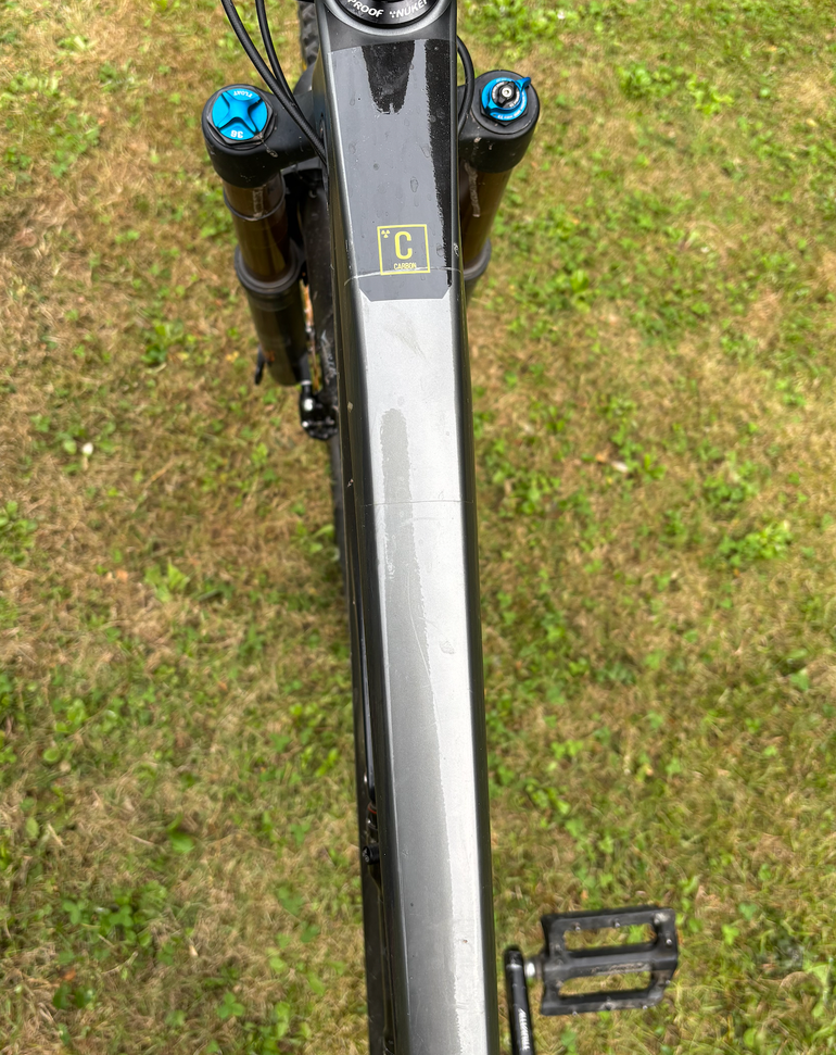 Used Nukeproof Mega 275 RS 2018 2018 Mountainbike, Black, 27.5 — image 5 of 5