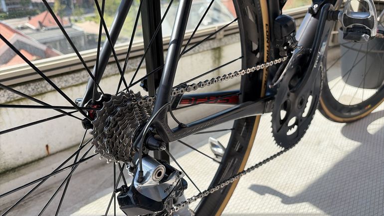 Used Focus IZALCO MAX Dura Ace Di2 2018 2018 Road & Gravel, Negro — image 5 of 16